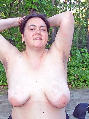 Women of middle age, but with larger breast size - Chubby Naturists